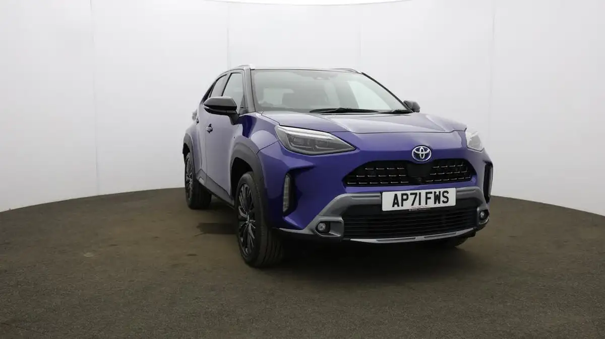 2022-toyota-yaris-cross-15-vvt-i-dynamic-big-35