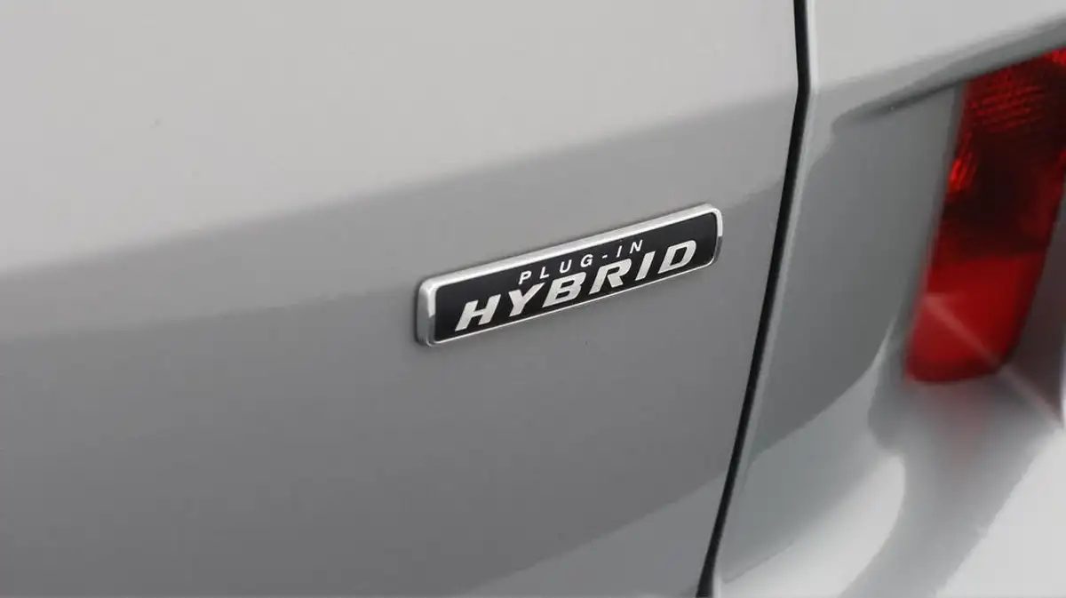 2022-ford-kuga-big-22