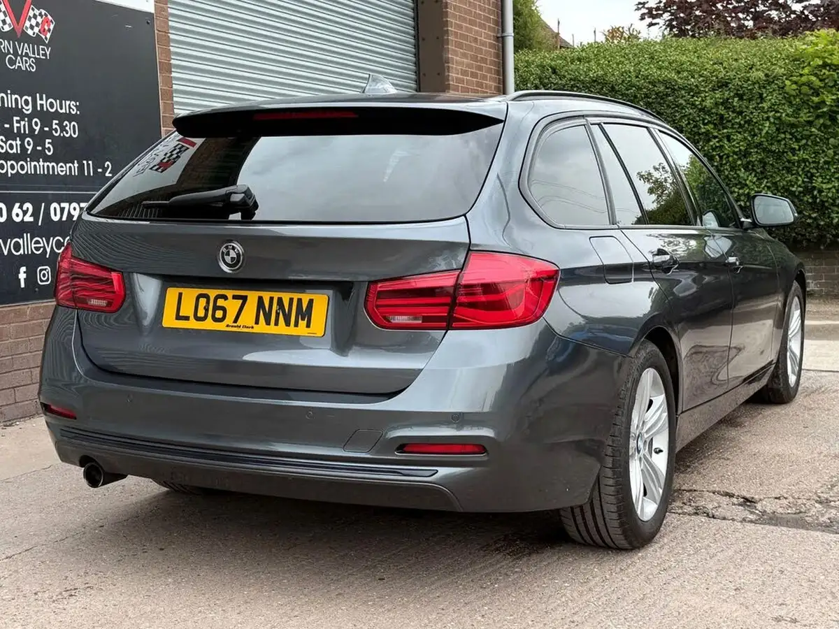 2017-bmw-3-series-15-318i-sport-touring-5d-auto-big-73