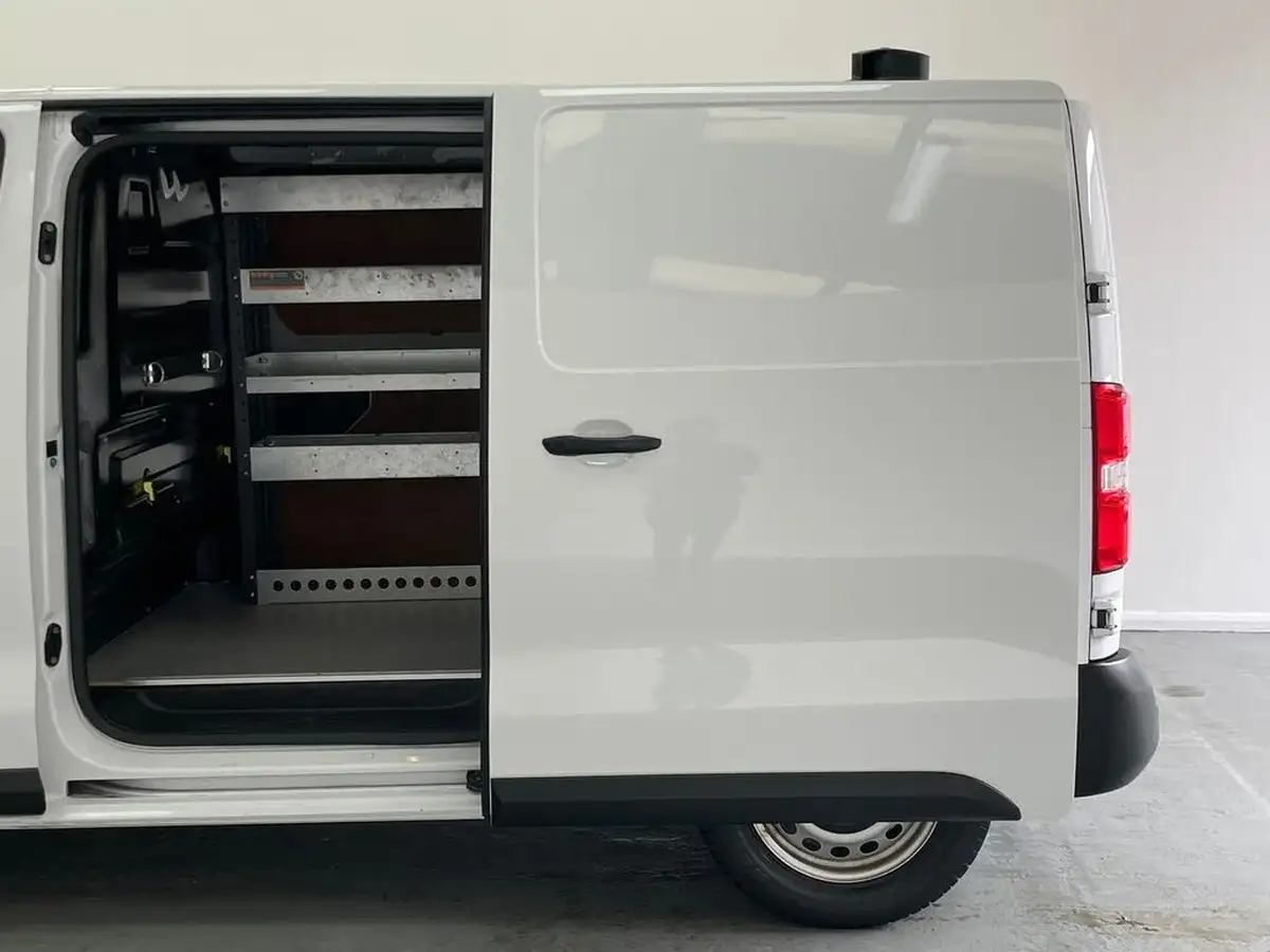 2022-peugeot-expert-15-bluehdi-professional-premium-compact-1000-big-7