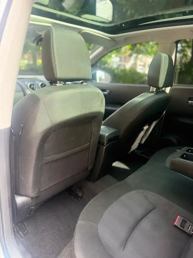 2010-nissan-qashqai-16-n-tec-ss-big-9