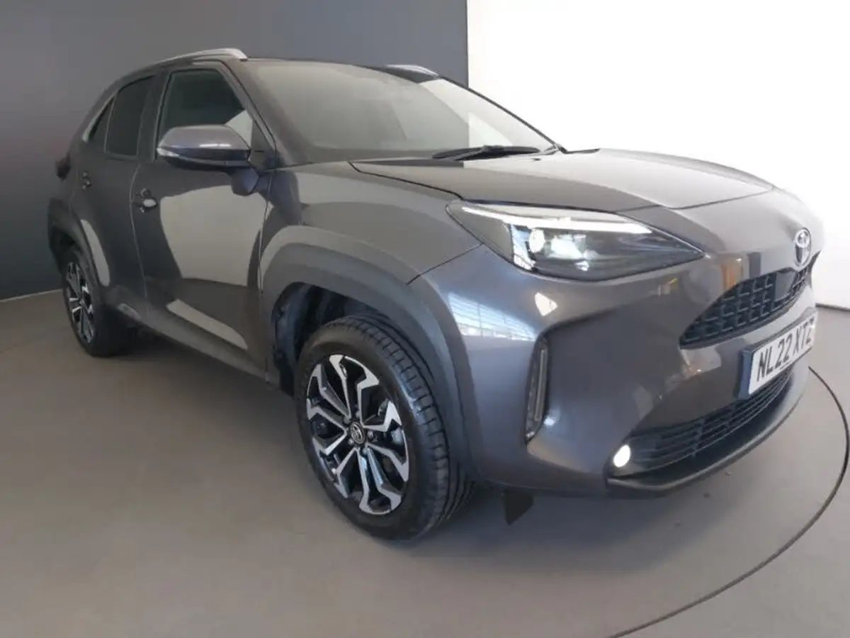 2022-toyota-yaris-15-vvt-i-design-panoramic-roof-big-8