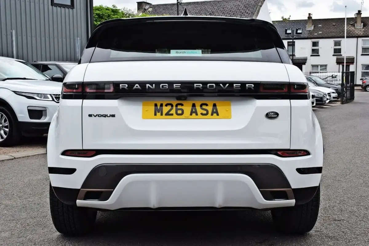2022-land-rover-range-rover-evoque-20-d165-r-dynamic-s-big-4