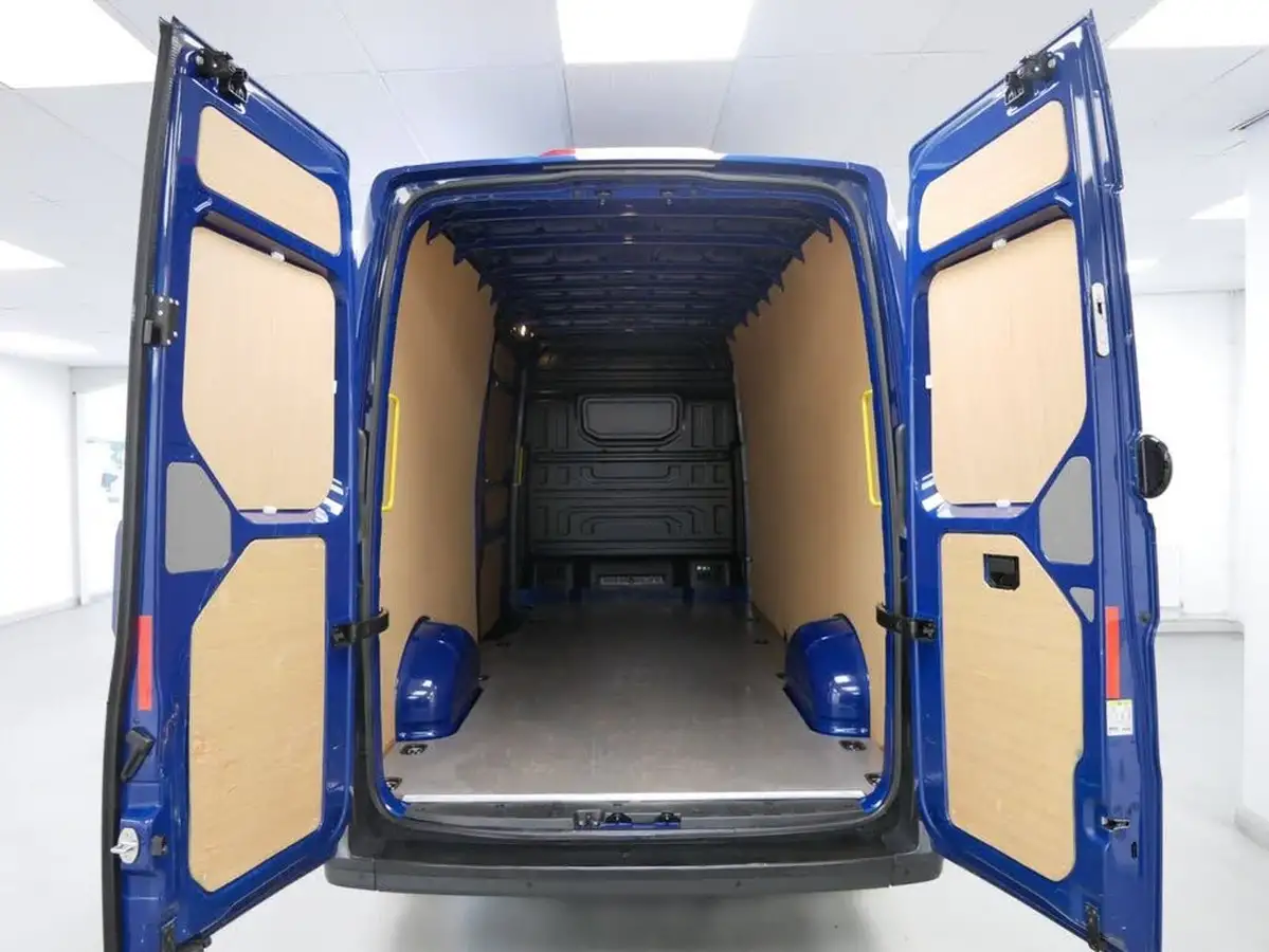 2020-volkswagen-crafter-20tdi-cr35-lwb-trendline-140pseu6dt-e-big-2