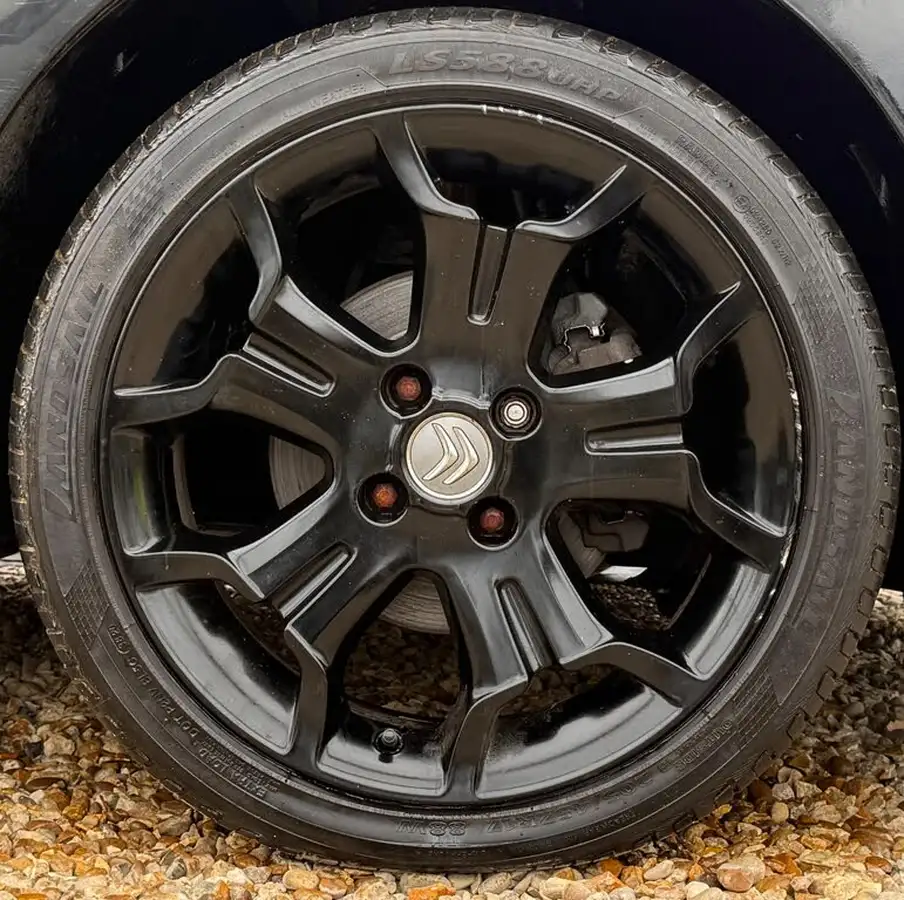2013-citroen-ds3-16-dstyle-plus-vti-big-28