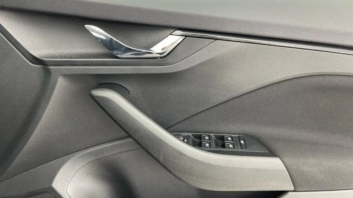 2024-skoda-kamiq-10-tsi-se-116ps-dsg-big-18