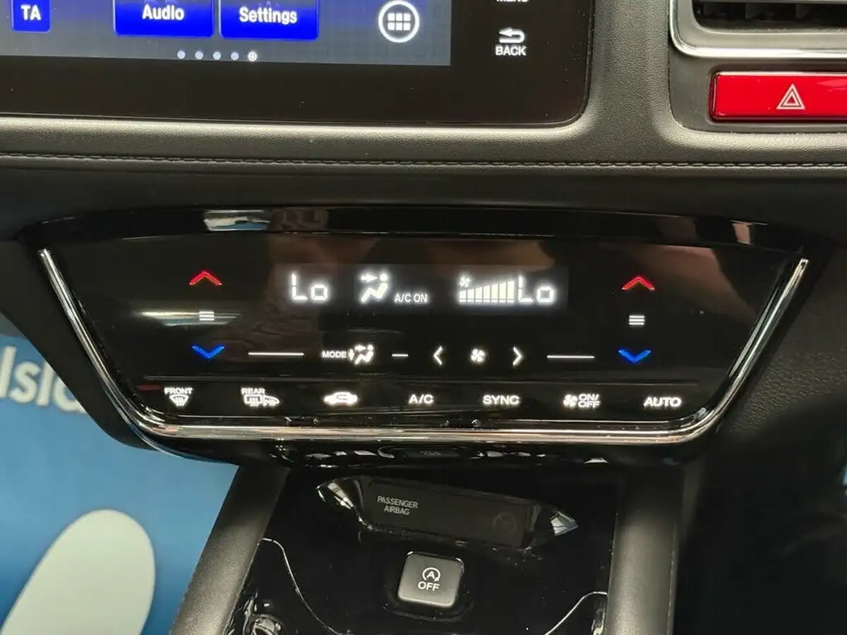 2017-honda-hr-v-15-i-vtec-se-big-24