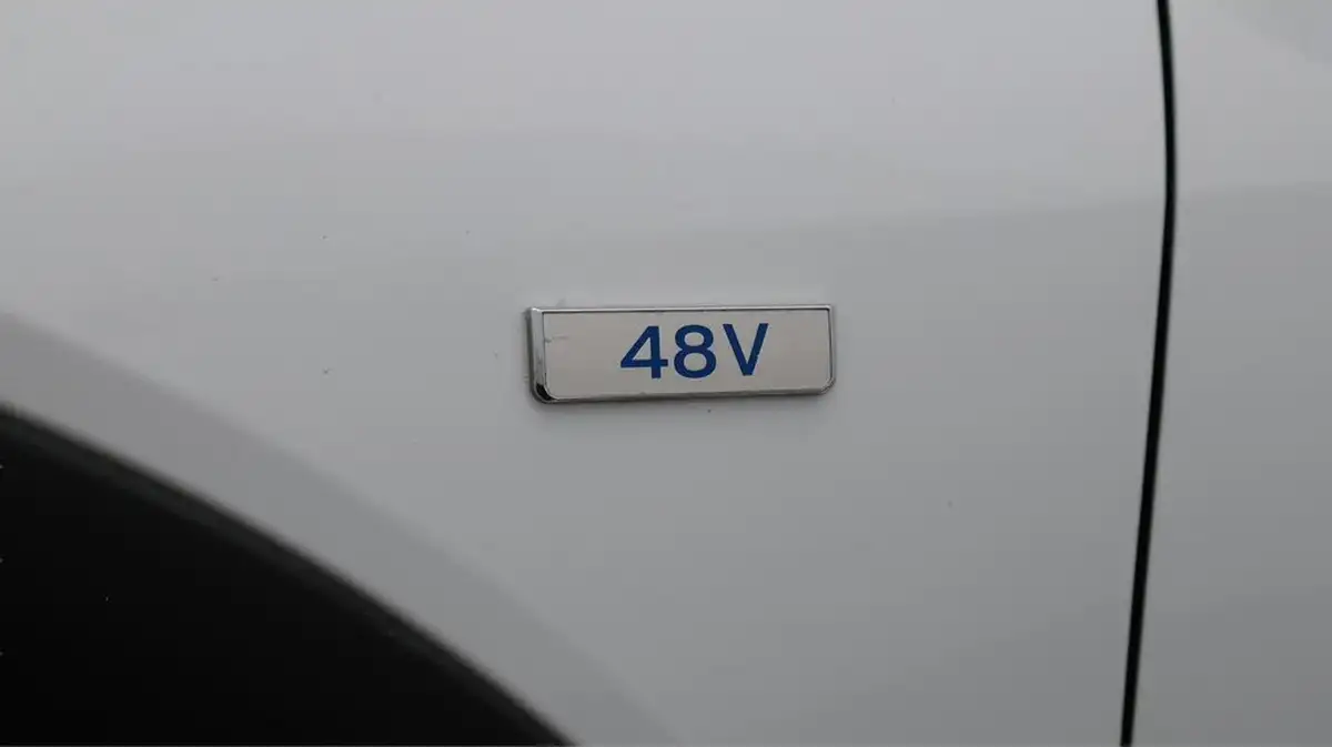 2022-hyundai-bayon-10-t-gdi-se-connect-dct-big-20