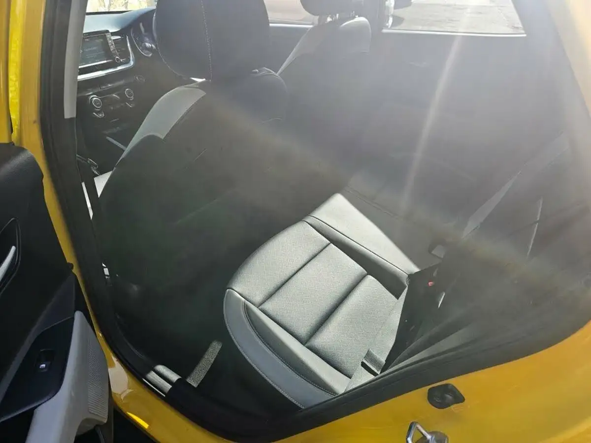 2019-kia-stonic-10-t-gdi-4-big-31