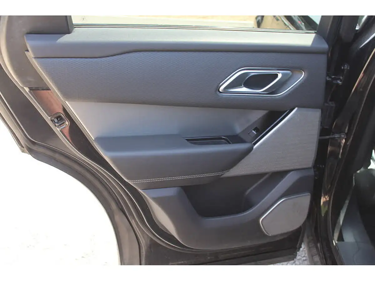 2020-land-rover-range-rover-velar-20-d240-r-dynamic-se-big-19