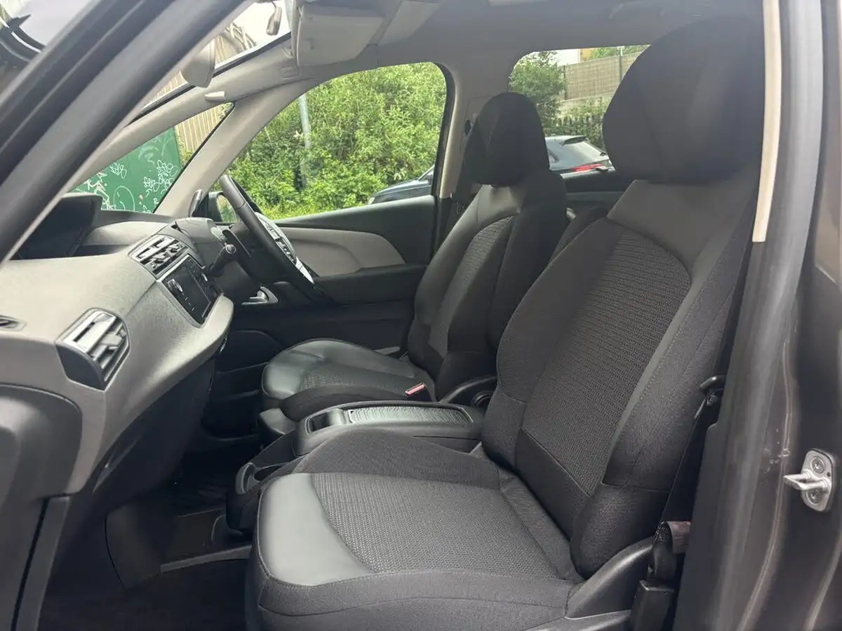 2021-citroen-grand-c4-spacetourer-15bluehdi-shine-eat8-big-6