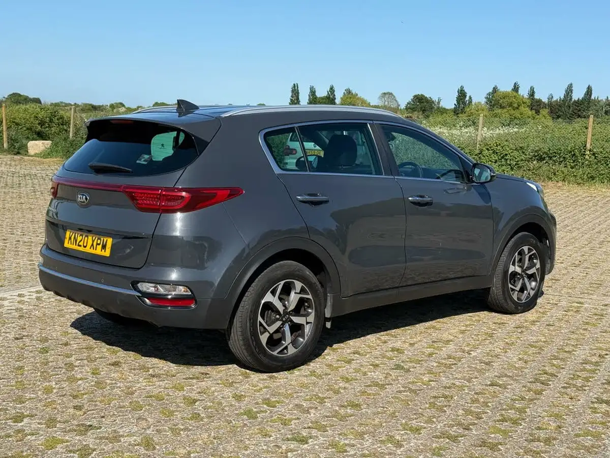 2020-kia-sportage-16-gdi-2-big-4