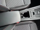2024-seat-leon-small-40