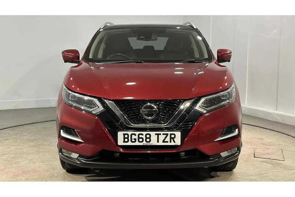 2018-nissan-qashqai-13-dig-t-tekna-160ps-big-2