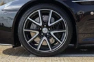 2013-aston-martin-vantage-47-coupe-small-32