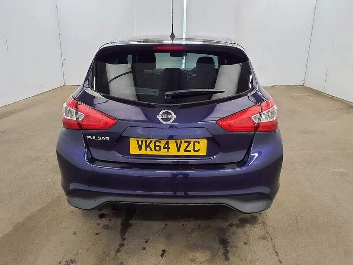 2014-nissan-pulsar-12-tekna-big-6