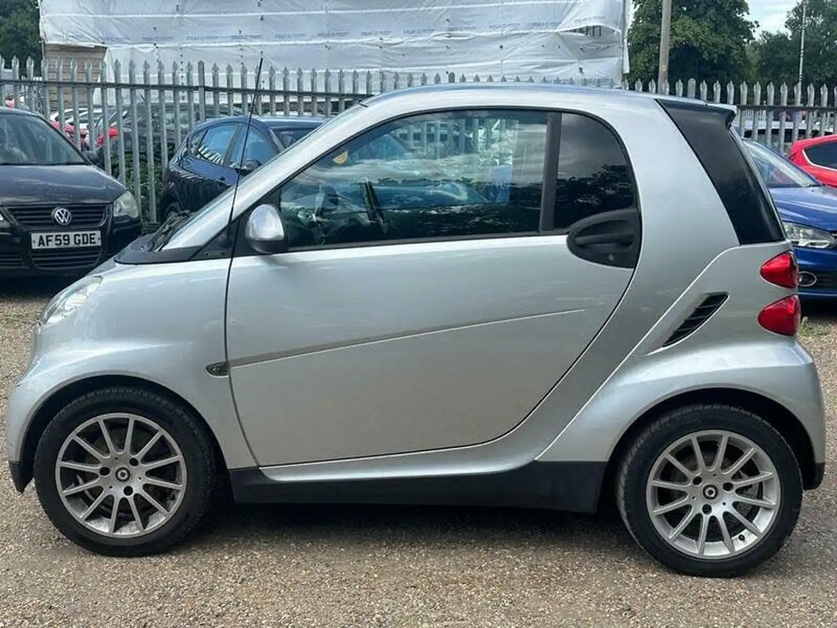 2008-smart-fortwo-10-passion-84bhp-coupe-semi-a-big-6