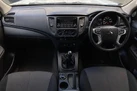 2021-mitsubishi-l200-22di-d-4-life-double-pickup-small-12