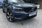 2022-volvo-xc40-15-t4-r-design-small-5