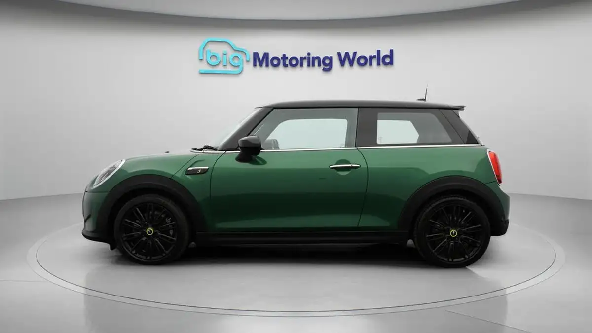2022-mini-cooper-e-cooper-s-2-big-4