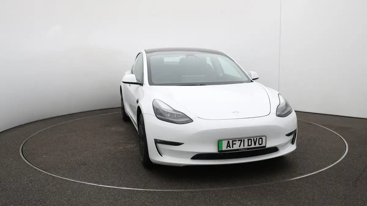 2021-tesla-model-3-e-long-range-awd-big-41