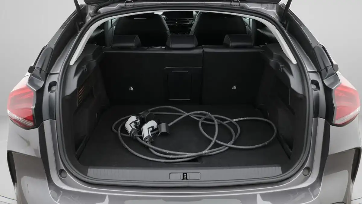 2022-citroen-c4-e-shine-plus-big-17