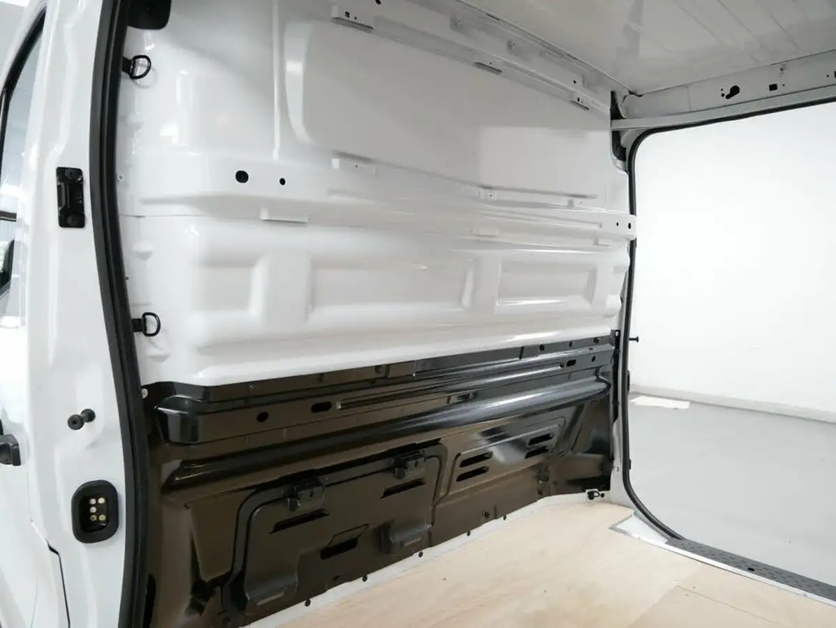 2024-renault-trafic-20dci-ll30-150-advance-big-33