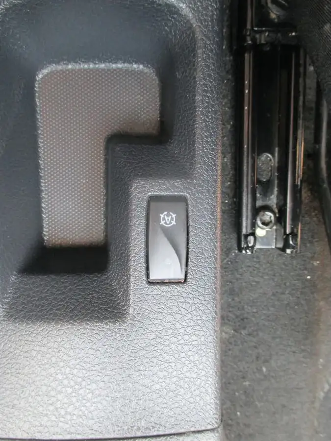 2019-dacia-sandero-stepway-09-tce-essential-big-34