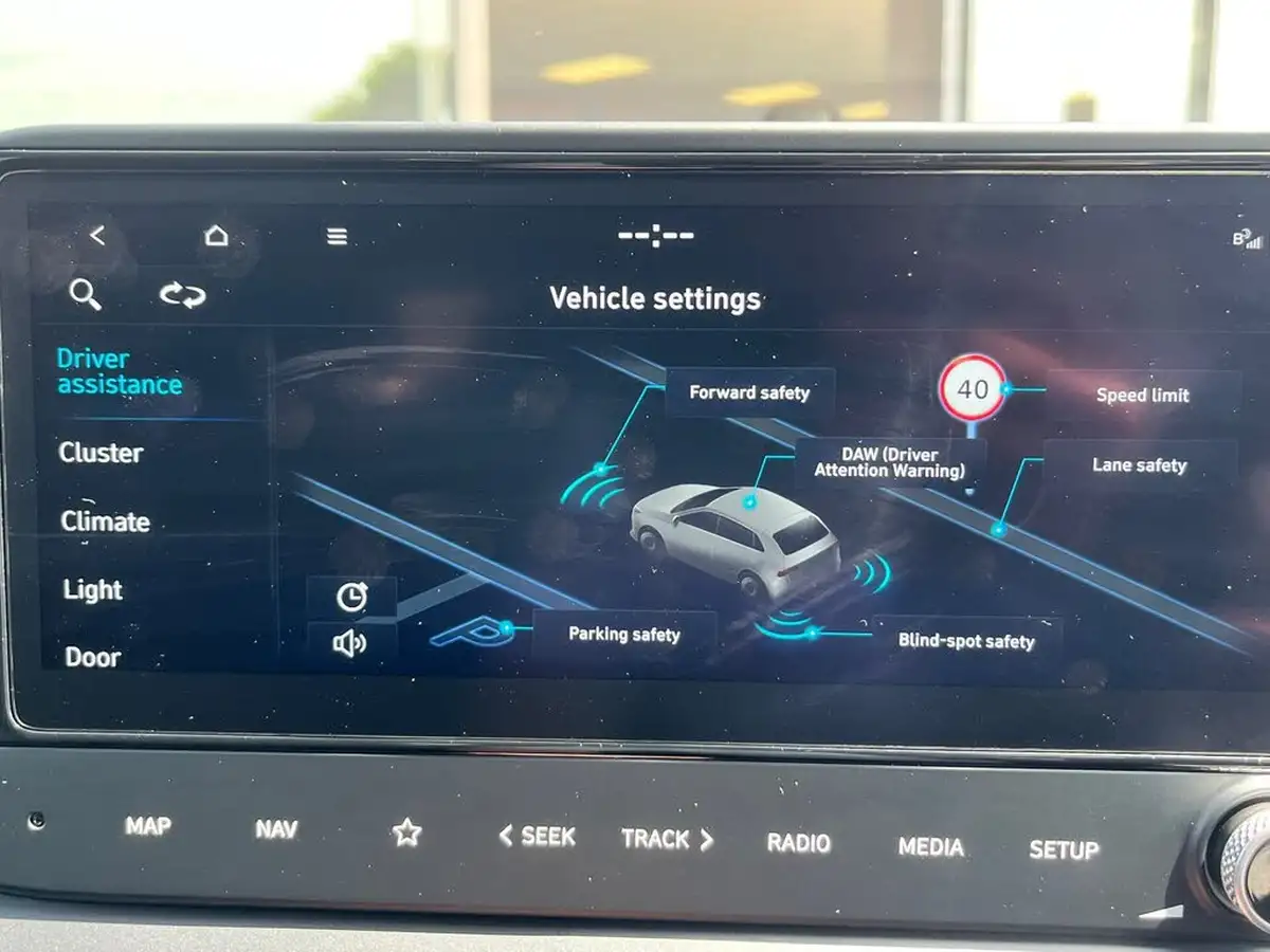 2023-hyundai-bayon-10-t-gdi-ultimate-100ps-dct-big-44