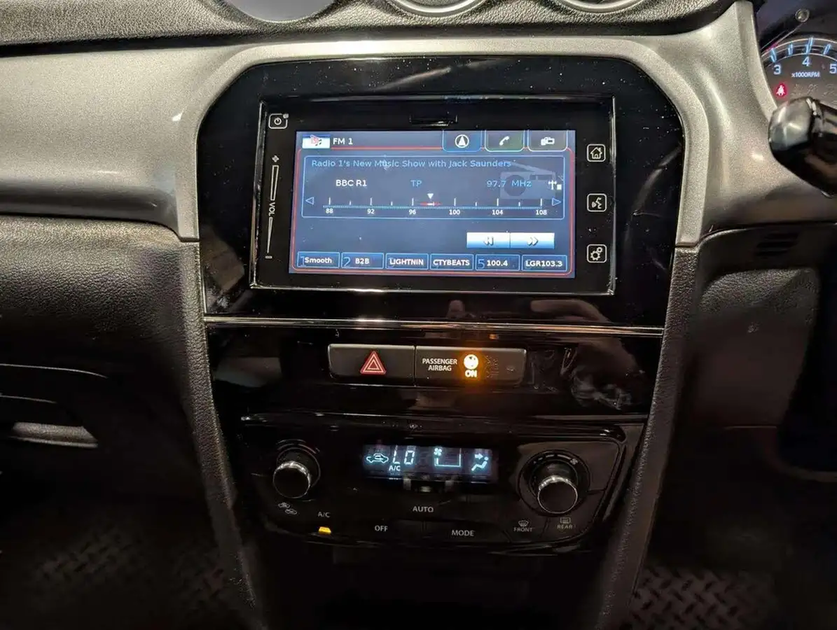 2018-suzuki-vitara-16-sz-t-auto-big-11