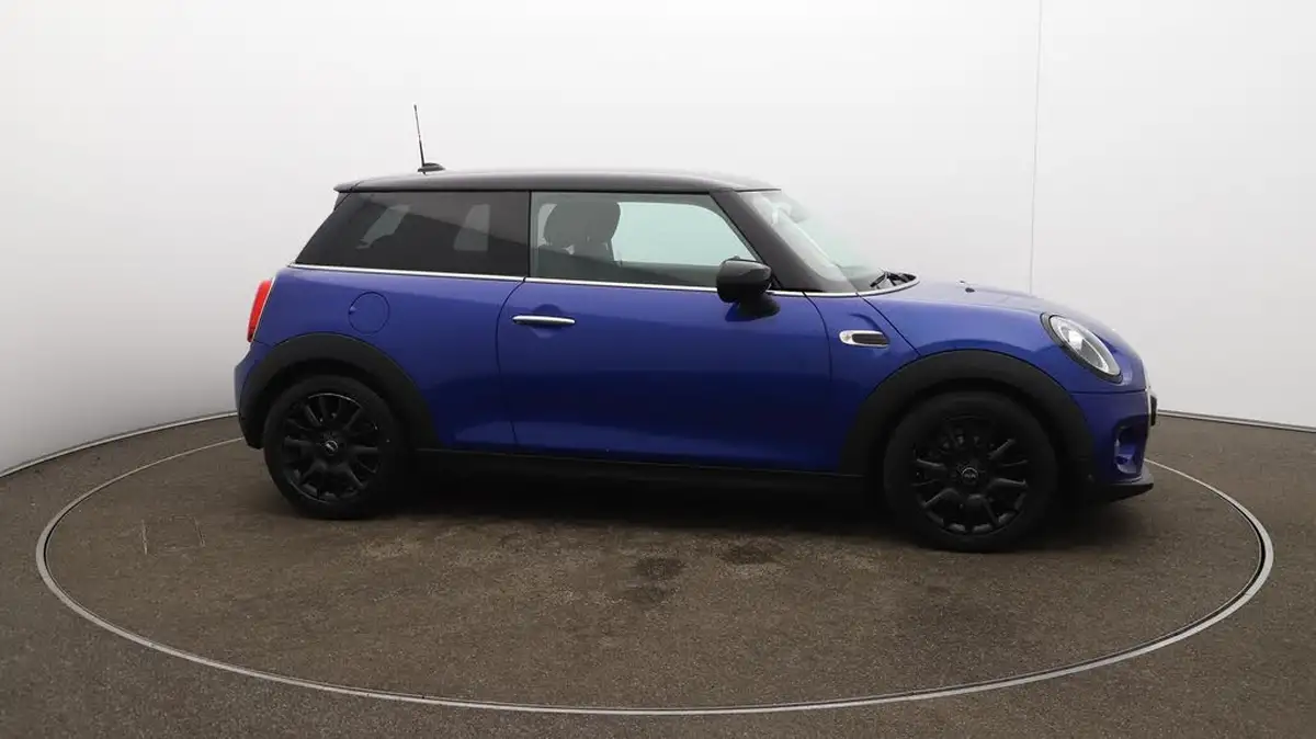 2020-mini-cooper-15-cooper-classic-nav-hatchback-3d-big-48