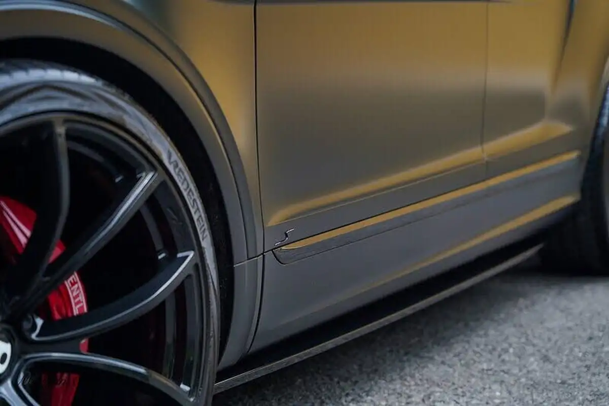 2024-bentley-bentayga-40-v8-s-big-32