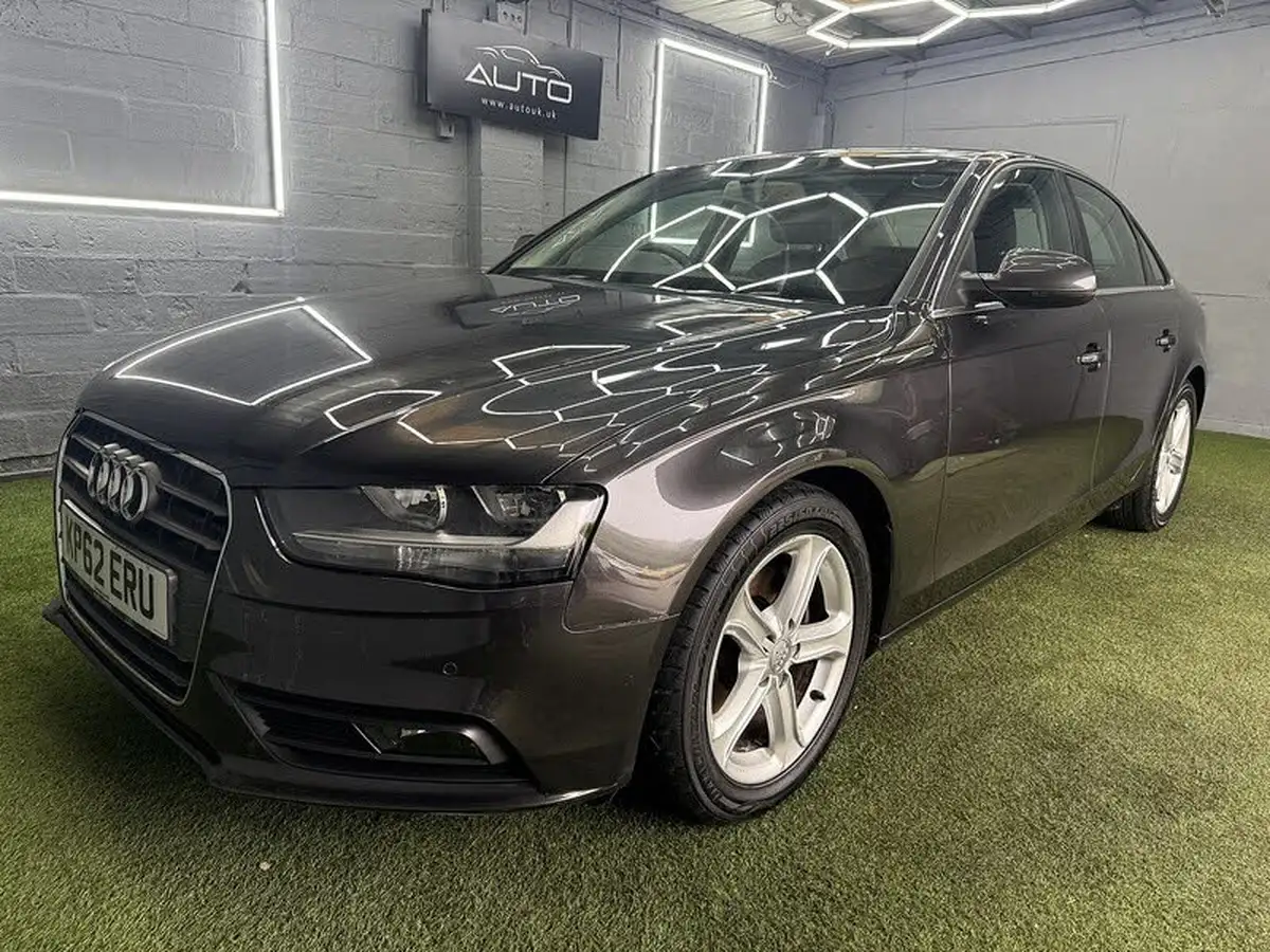 2012-audi-a4-20td-se-technik-136ps-big-0