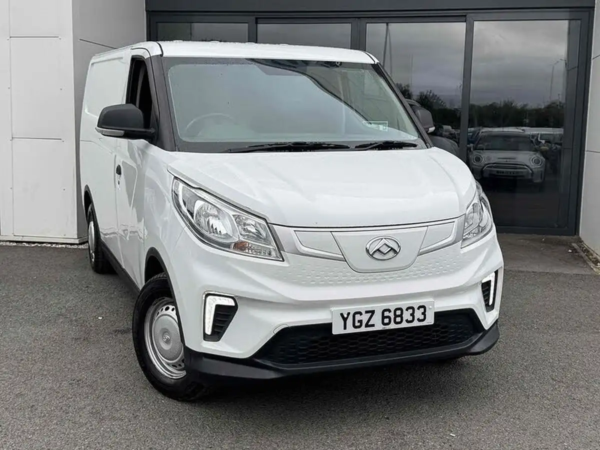 2021-maxus-e-deliver-3-e-l2h1-525kwh-platform-cab-big-5