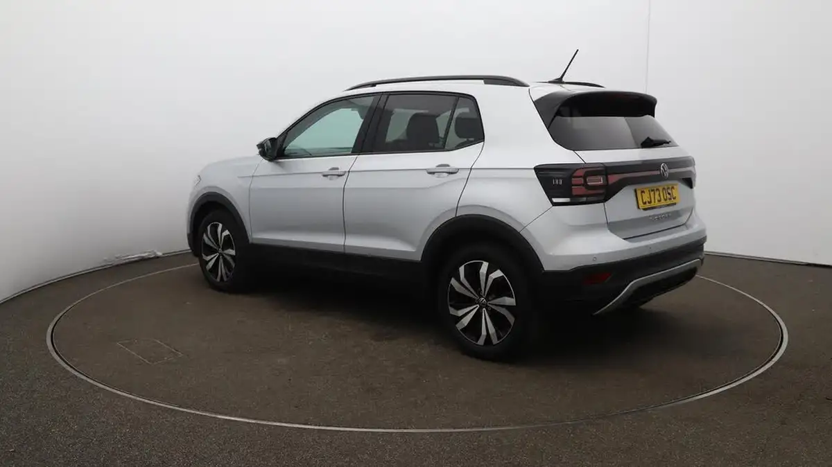 2023-volkswagen-t-cross-10-tsi-black-edition-110ps-dsg-big-62