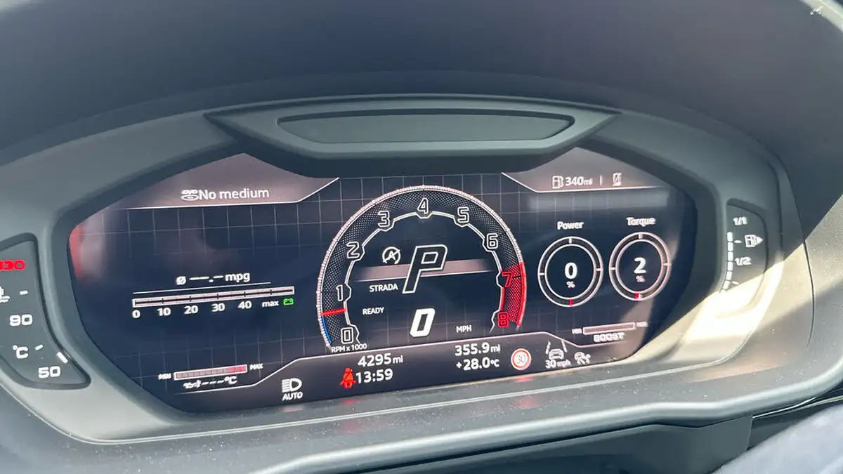 2024-lamborghini-urus-40-no-trim-big-18
