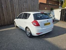 2009-kia-ceed-14-1-small-3