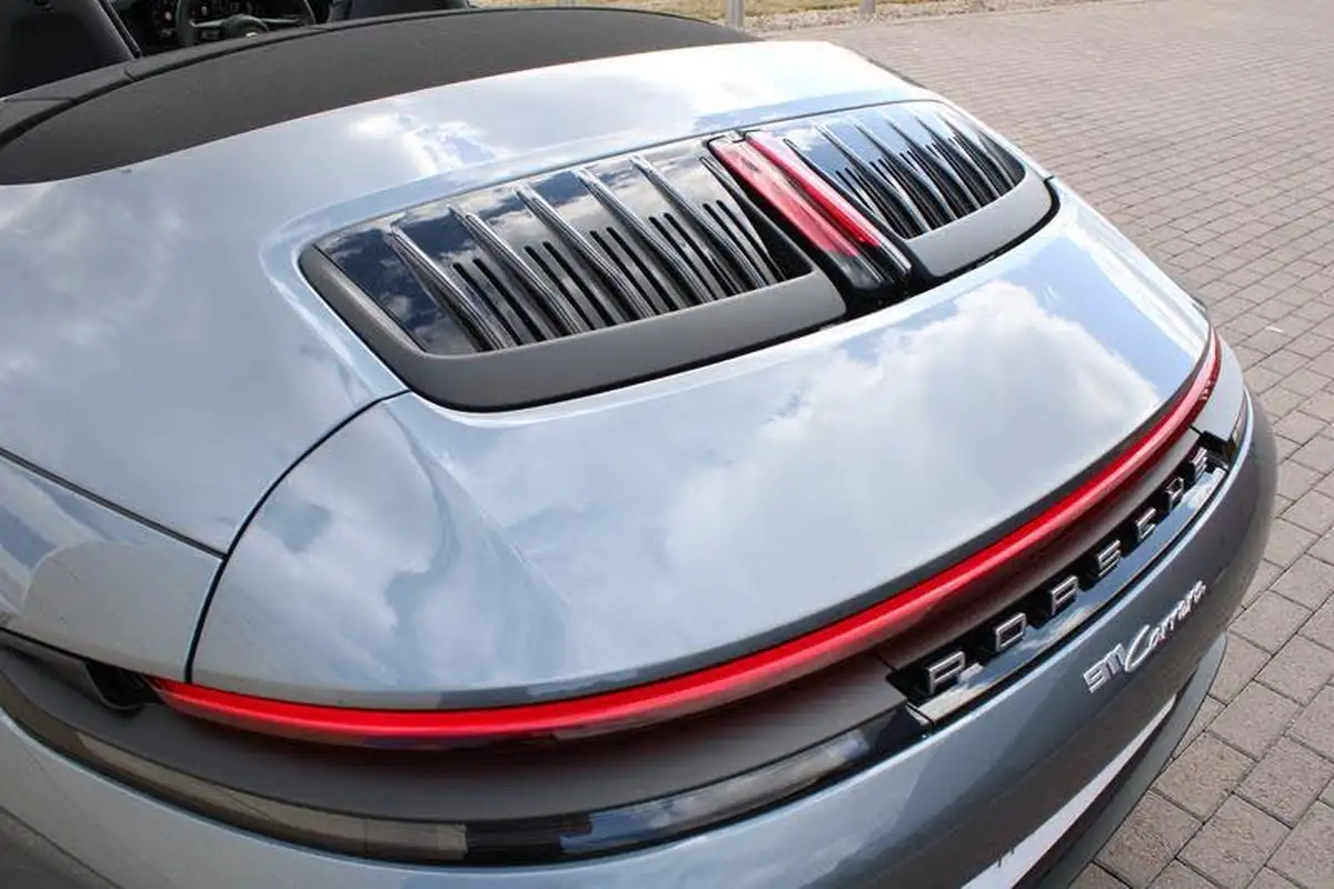 2025-porsche-911-30-carrera-394ps-cabriolet-big-42