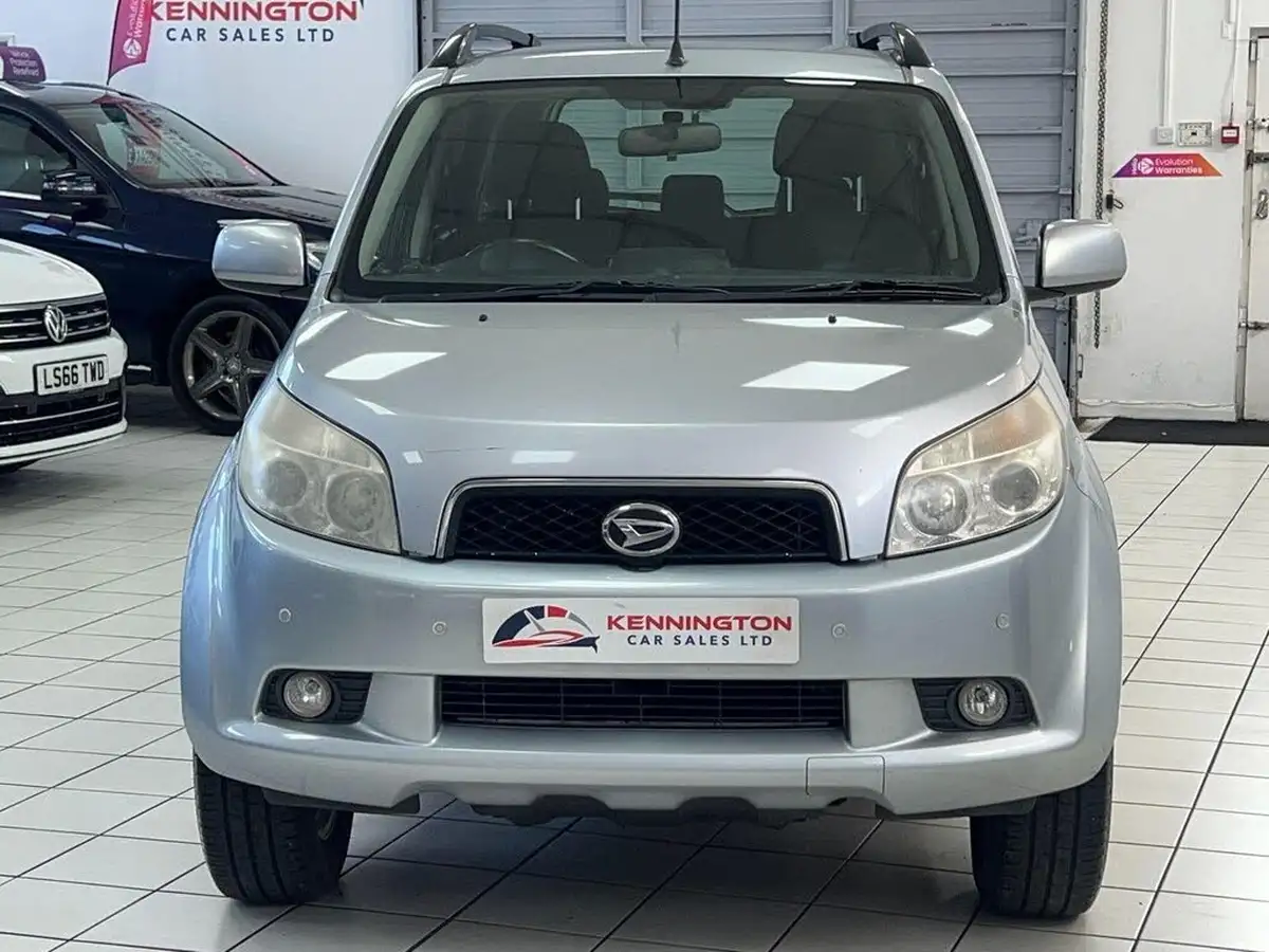 2006-daihatsu-terios-15-se-big-11