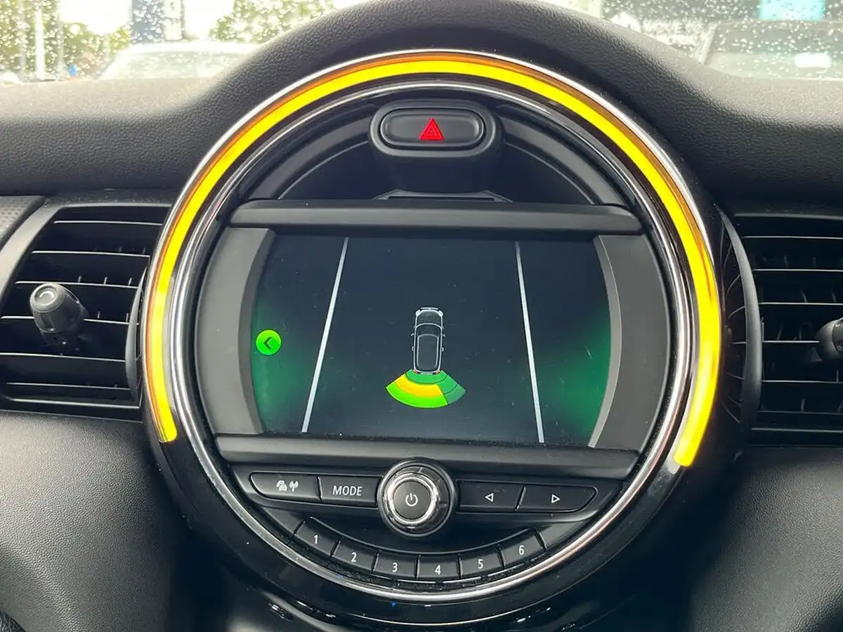 2018-mini-cooper-15-cooper-series-ii-ss-hatchback-3d-auto-big-21