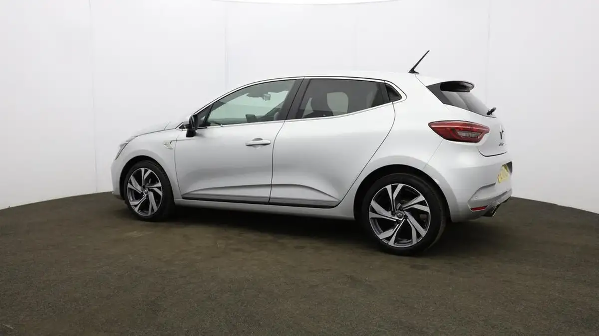 2021-renault-clio-10-tce-rs-line-100bhp-big-66
