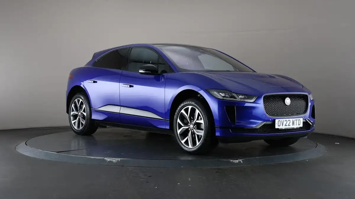 2022-jaguar-i-pace-ev400-hse-black-big-55