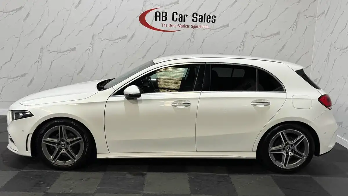 2019-mercedes-benz-a-class-20d-a200d-amg-line-premium-hatchback-5d-big-6