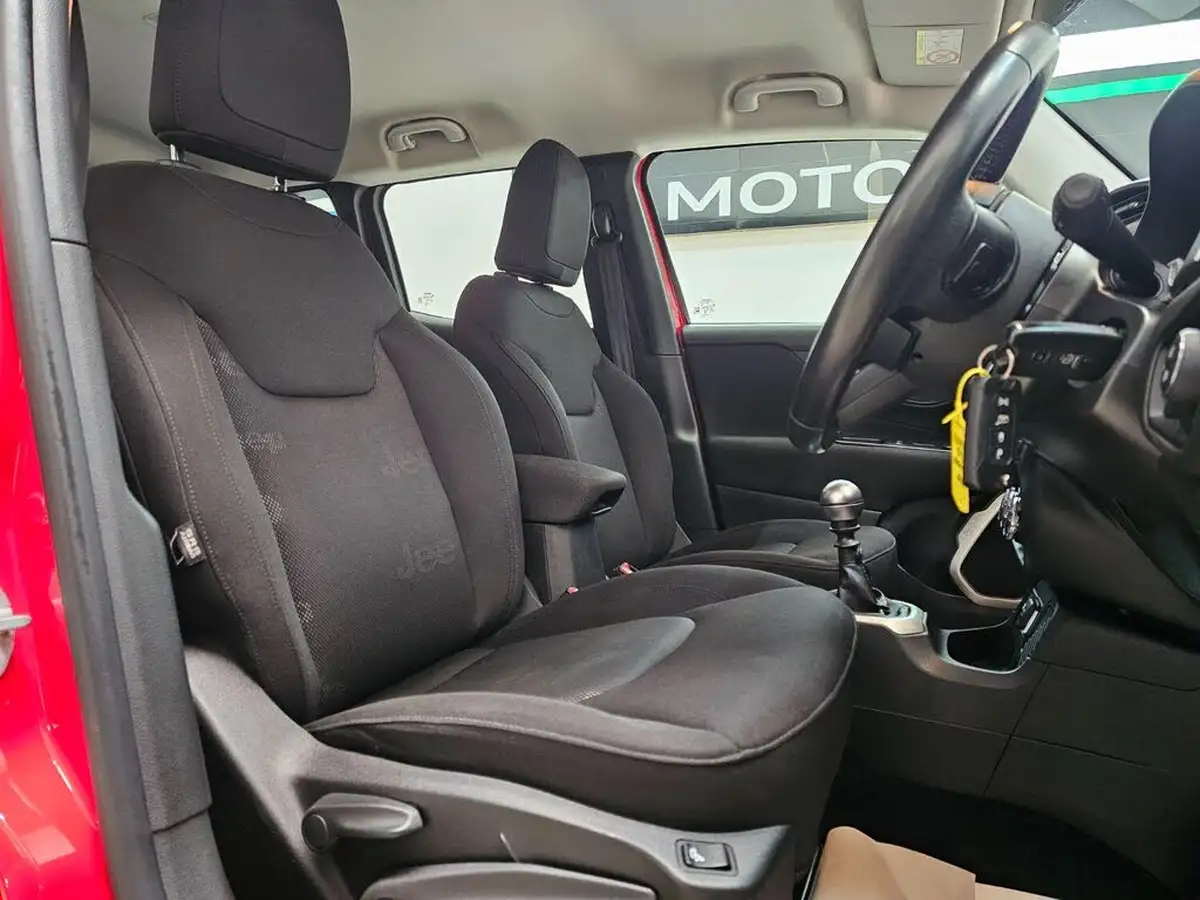 2015-jeep-renegade-16-multijet-ii-longitude-ss-big-23