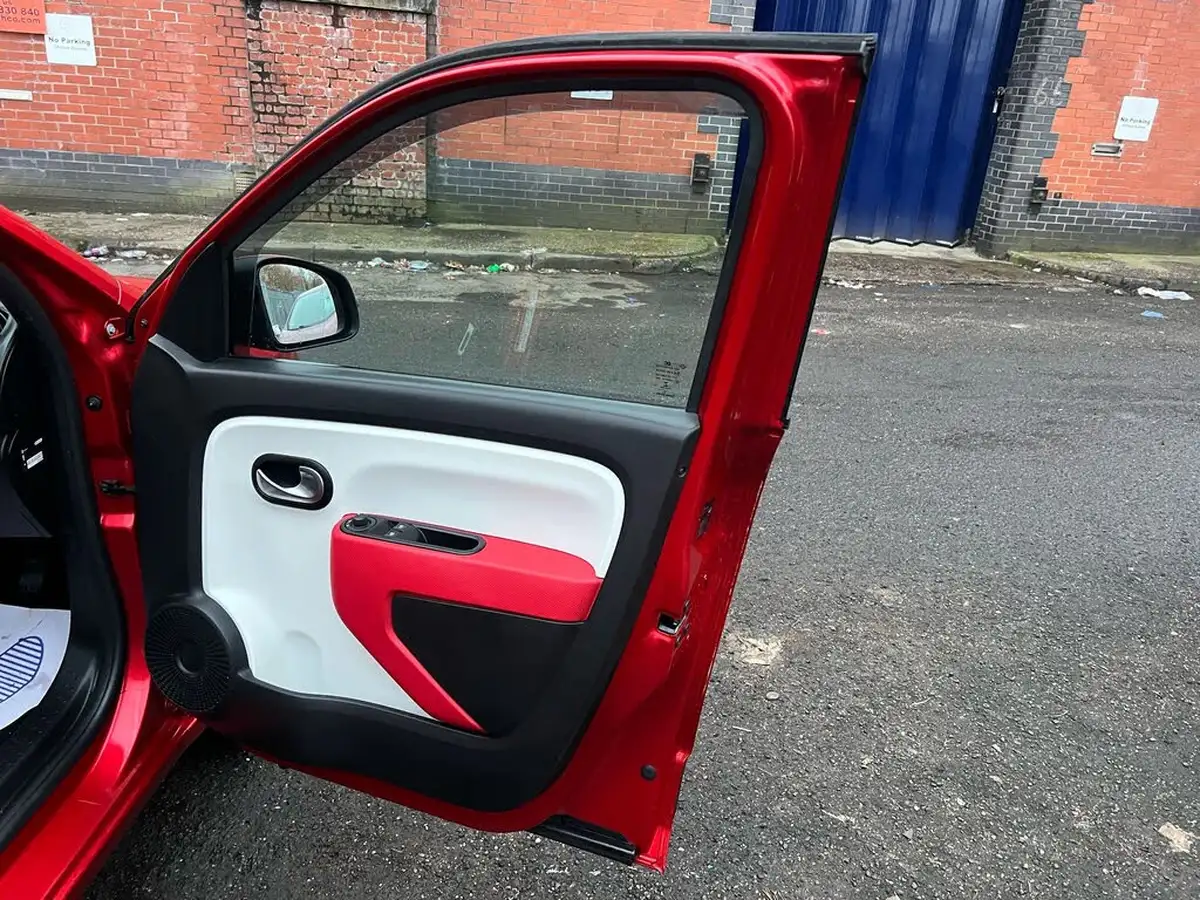 2018-renault-twingo-big-13