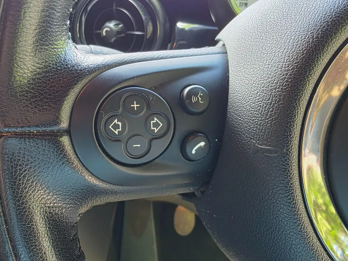 2013-mini-coupe-16-cooper-big-26