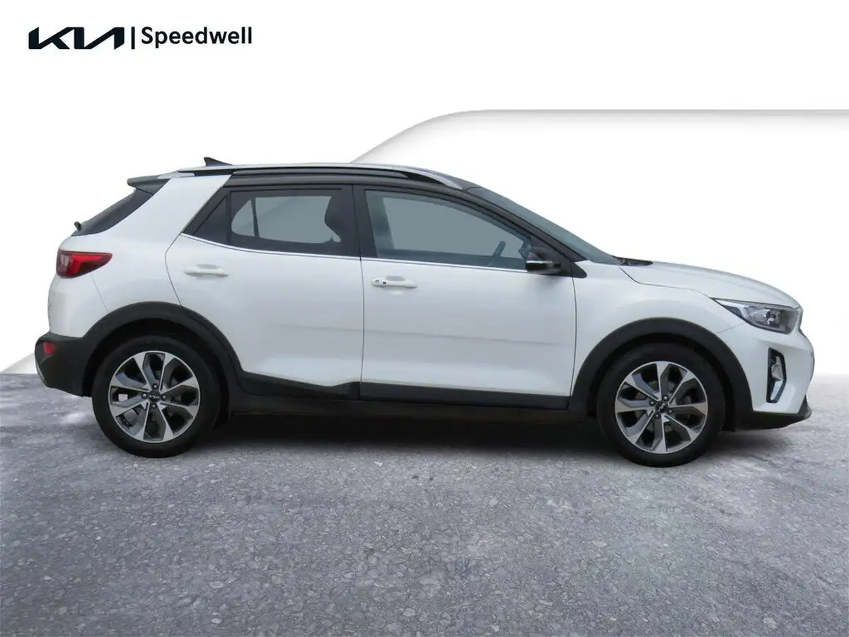 2022-kia-stonic-10-t-gdi-connect-big-1
