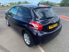 2015-peugeot-208-12-style-puretech-3d-small-3