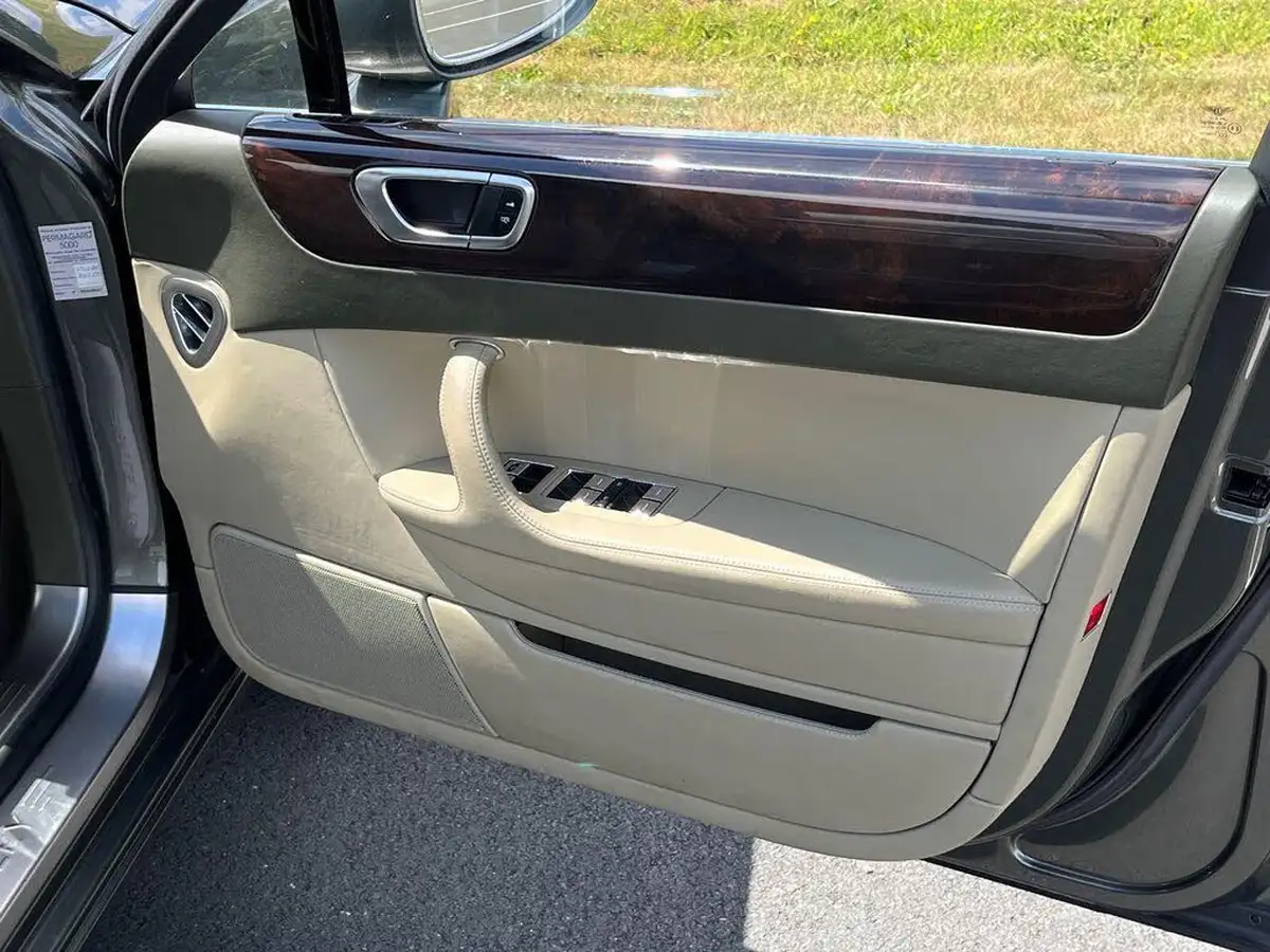 2005-bentley-continental-60-flying-spur-big-28