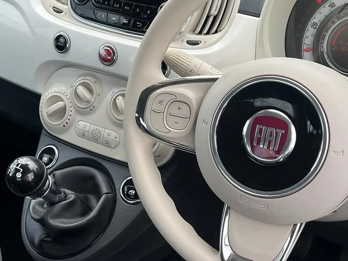2015-fiat-500-12-pop-ss-big-15